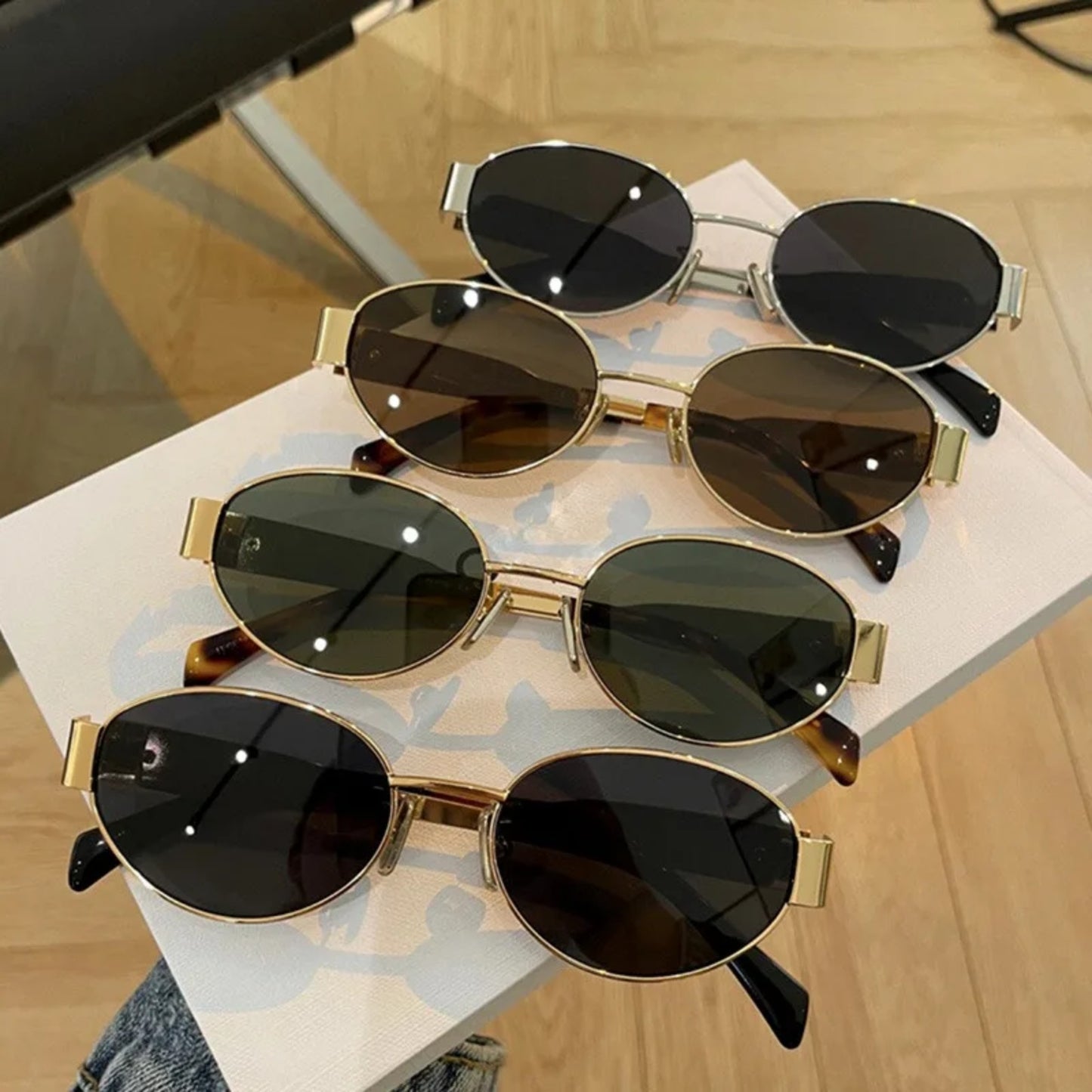 Alloy Gold Oval UV400 Sunglasses