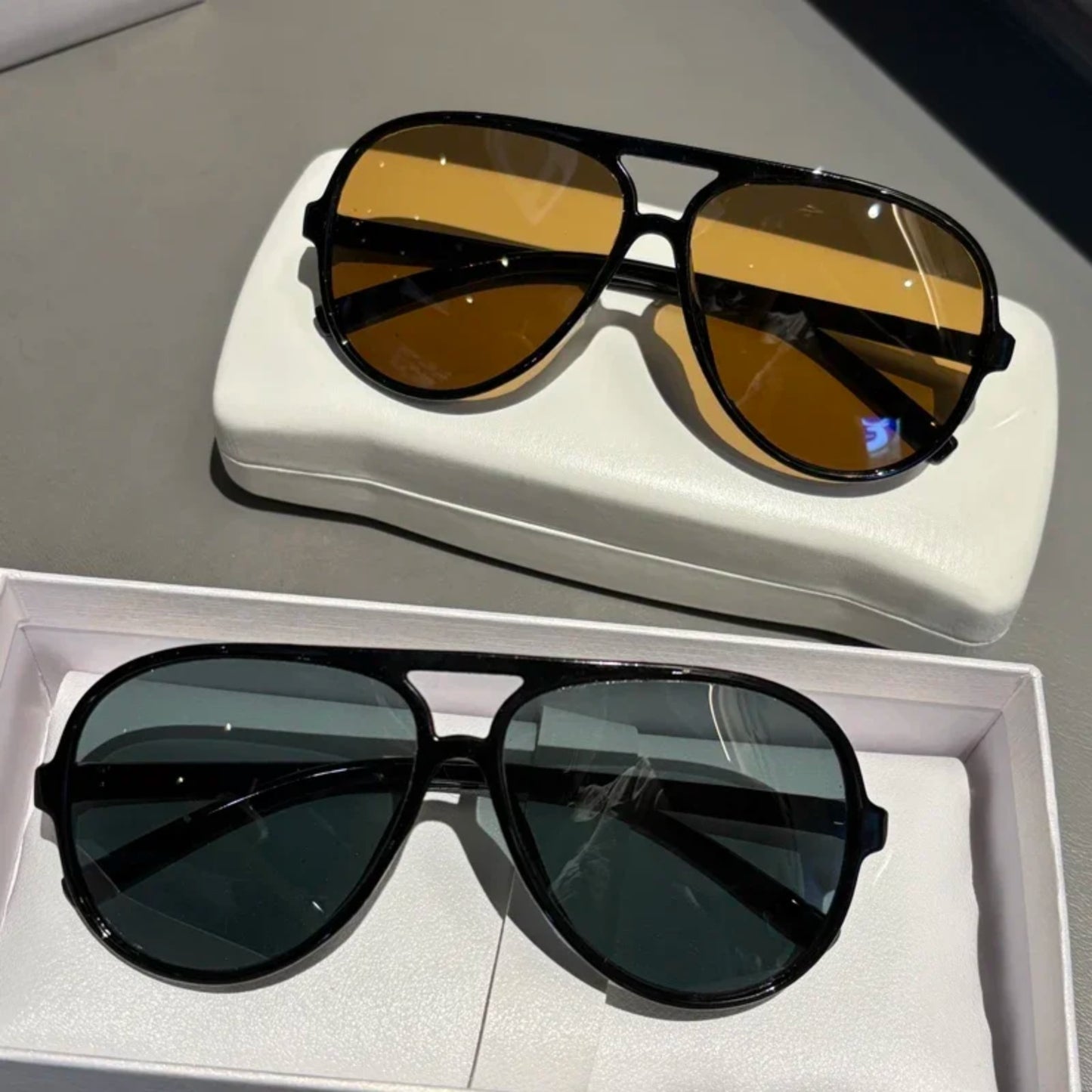 Plastic Pilot Polarized UV400 Sunglasses