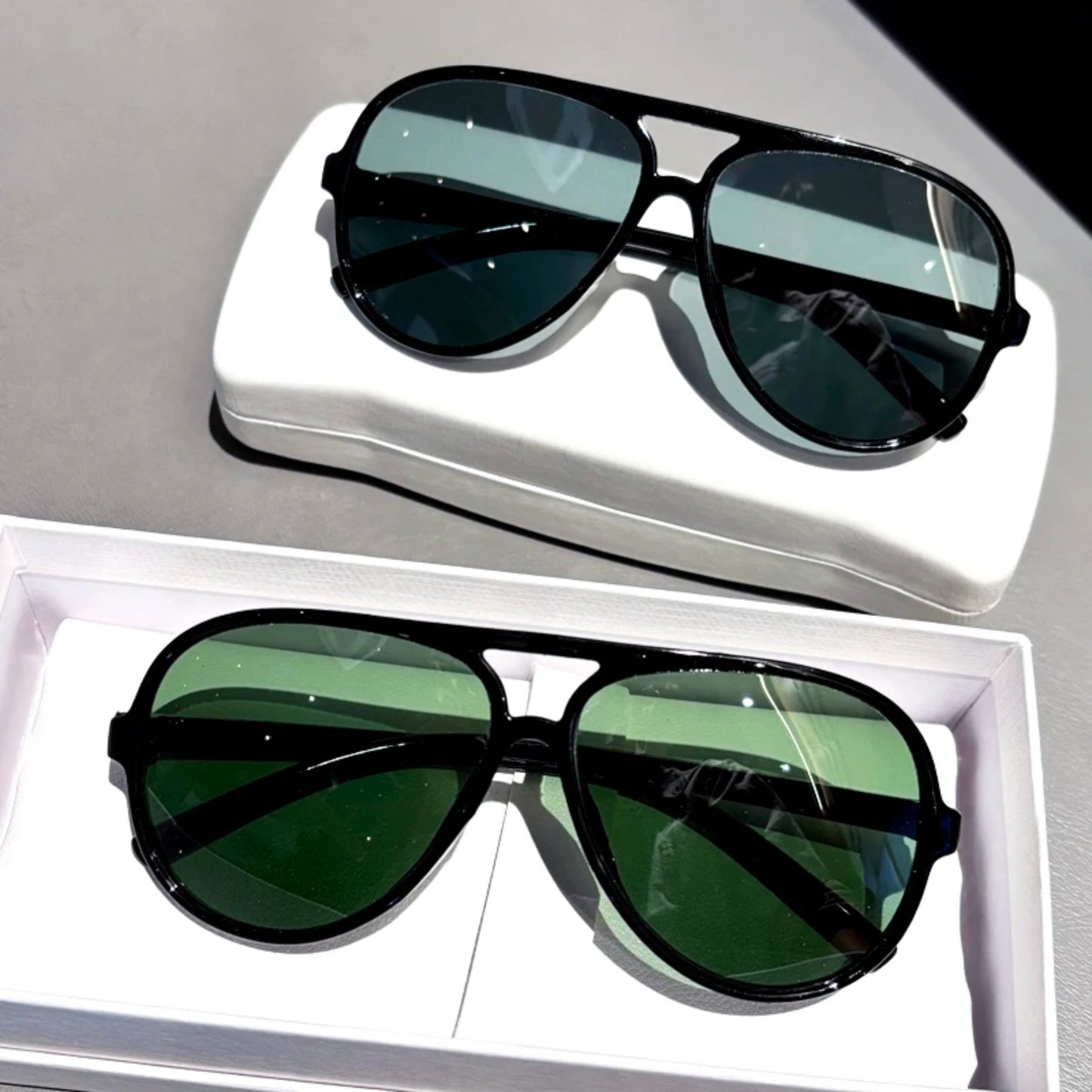 Plastic Pilot Polarized UV400 Sunglasses