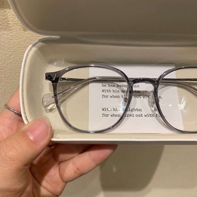 Classic Round Eyeglass Frames with a Keyhole-Style Bridge, Five Frame Colors