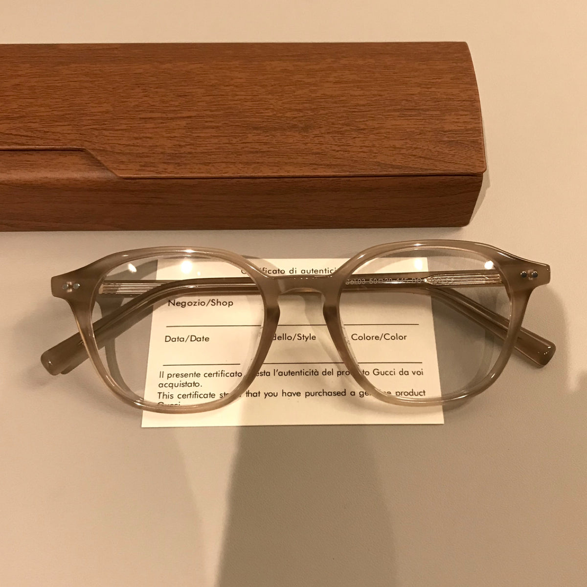 Retro Eyeglass Frames with a Rounded Front and Broad Temples, Four Colors
