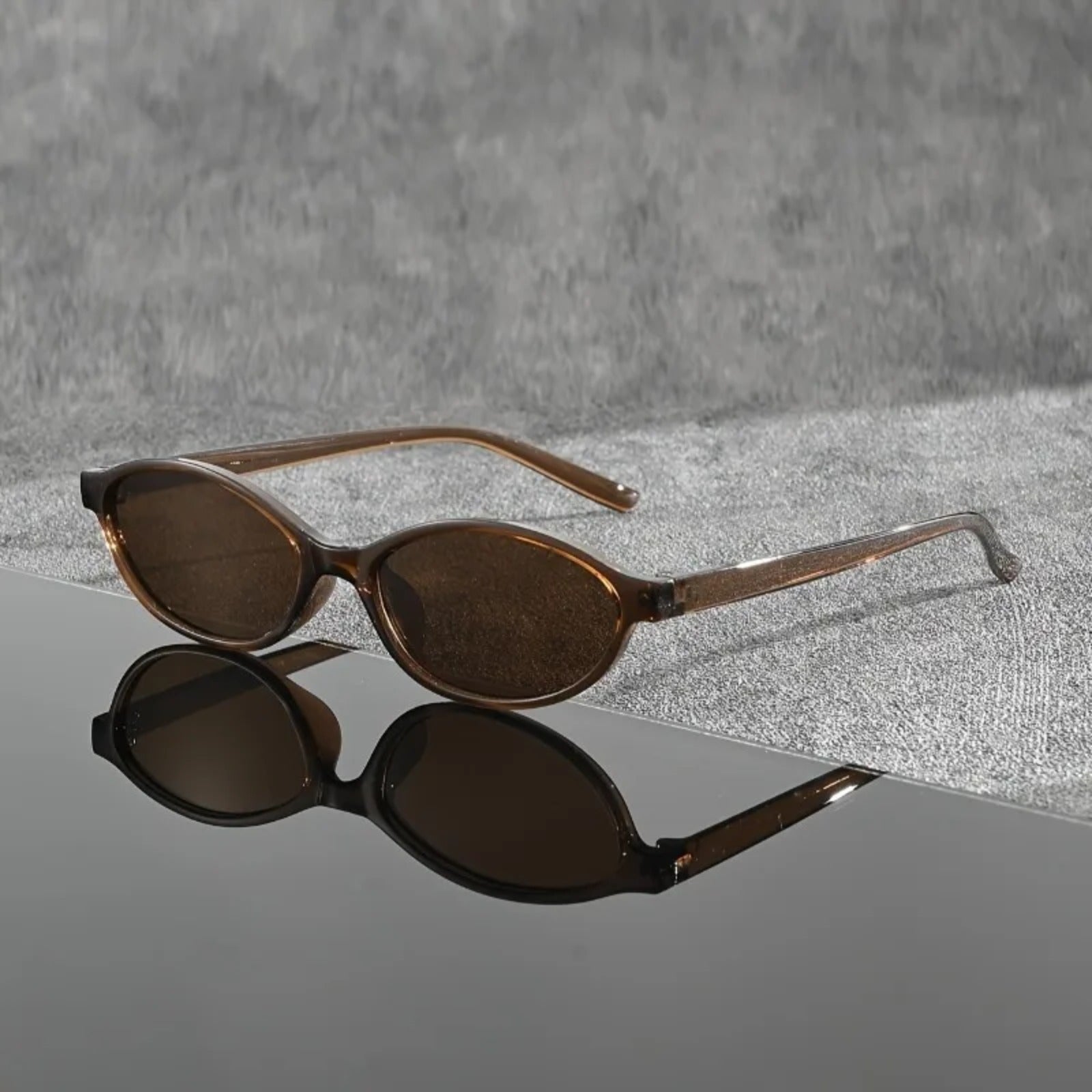 Oval UV400 Sunglasses | Retro Black Fashion Shades – CINILY UK - Brown