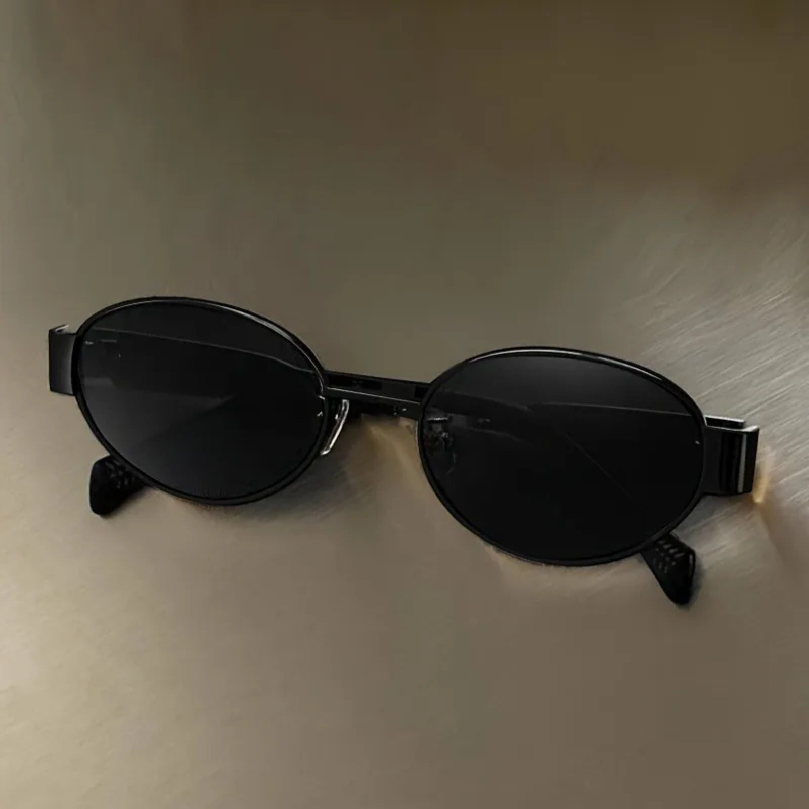 Gold Oval UV400 Sunglasses | Elegant Retro Women’s Shades – CINILY UK - Black
