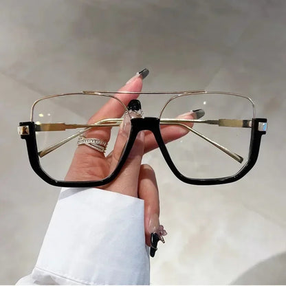 Oversized Square UV400 Sunglasses | Bold Women’s Fashion Shades – CINILY UK lens detail