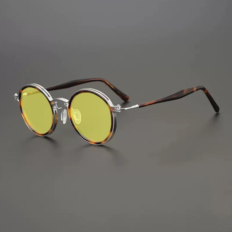 Vintage Round Polarised Sunglasses UV400 with Titanium Detail - Tortoise-silver