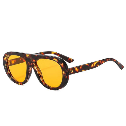 Candy Pilot UV400 Sunglasses | Bold Retro Unisex Shades – CINILY UK frame detail