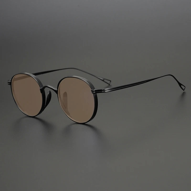 Ultra-Light Pure Titanium Polarised Sunglasses | Vintage Round - Black