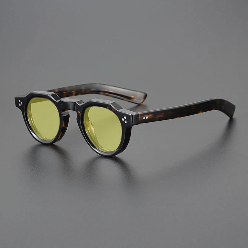 Vintage Polarised Acetate Sunglasses with UV400 Protection and a Small Fit - Tortoise