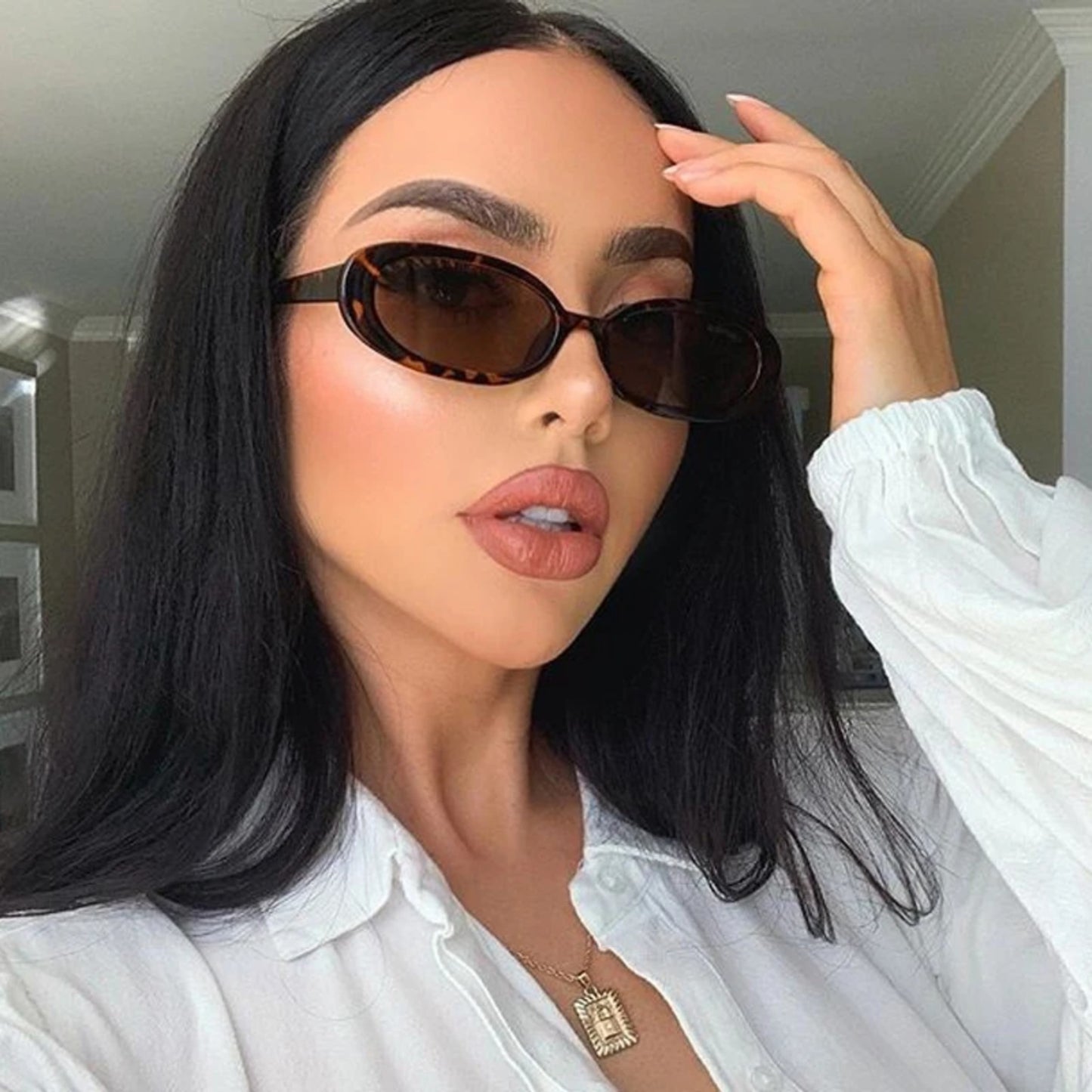 Plastic Leopard Oval Mirror Sunglasses