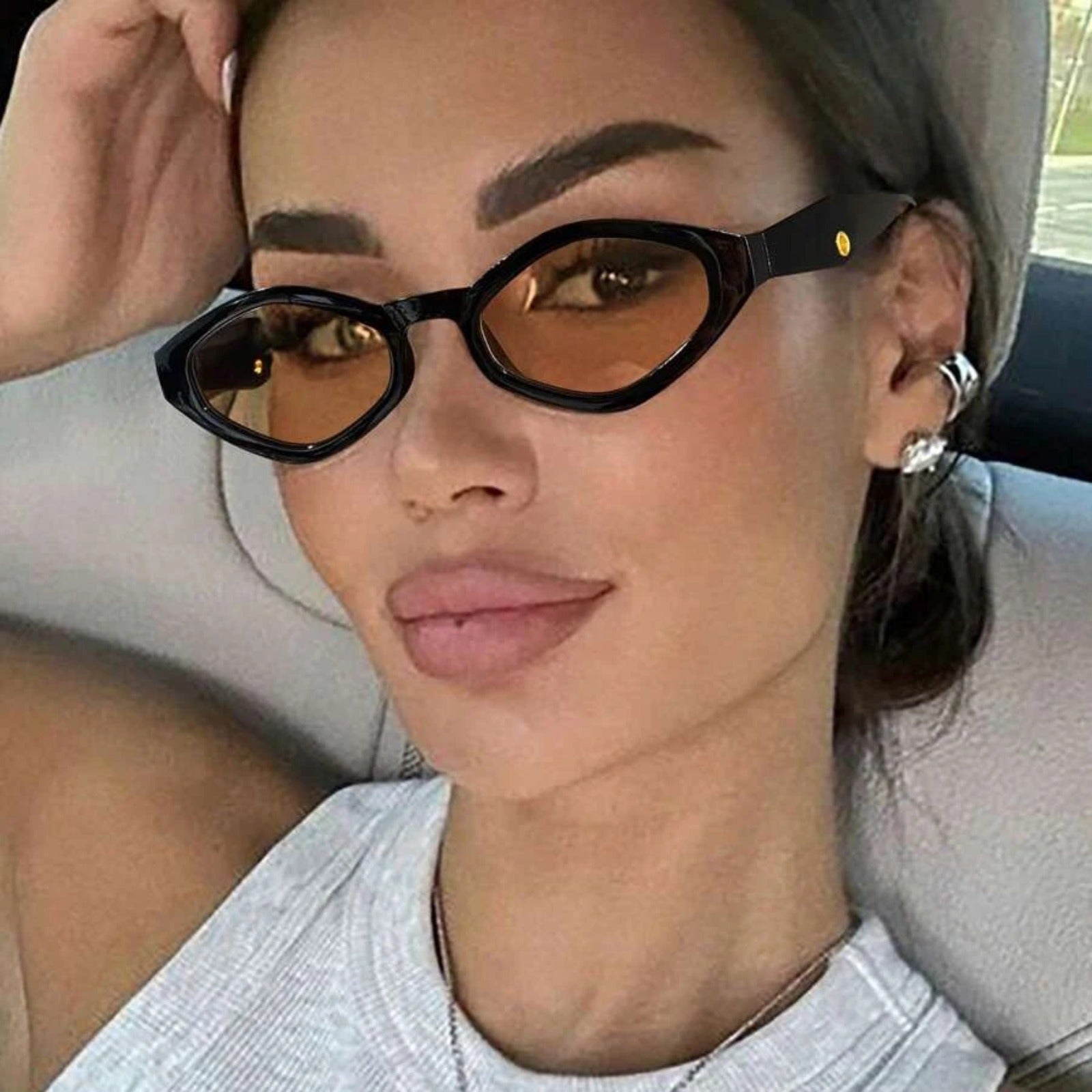 Irregular Cat Eye UV400 Sunglasses | Bold Women’s Fashion Shades – CINILY UK temple detail