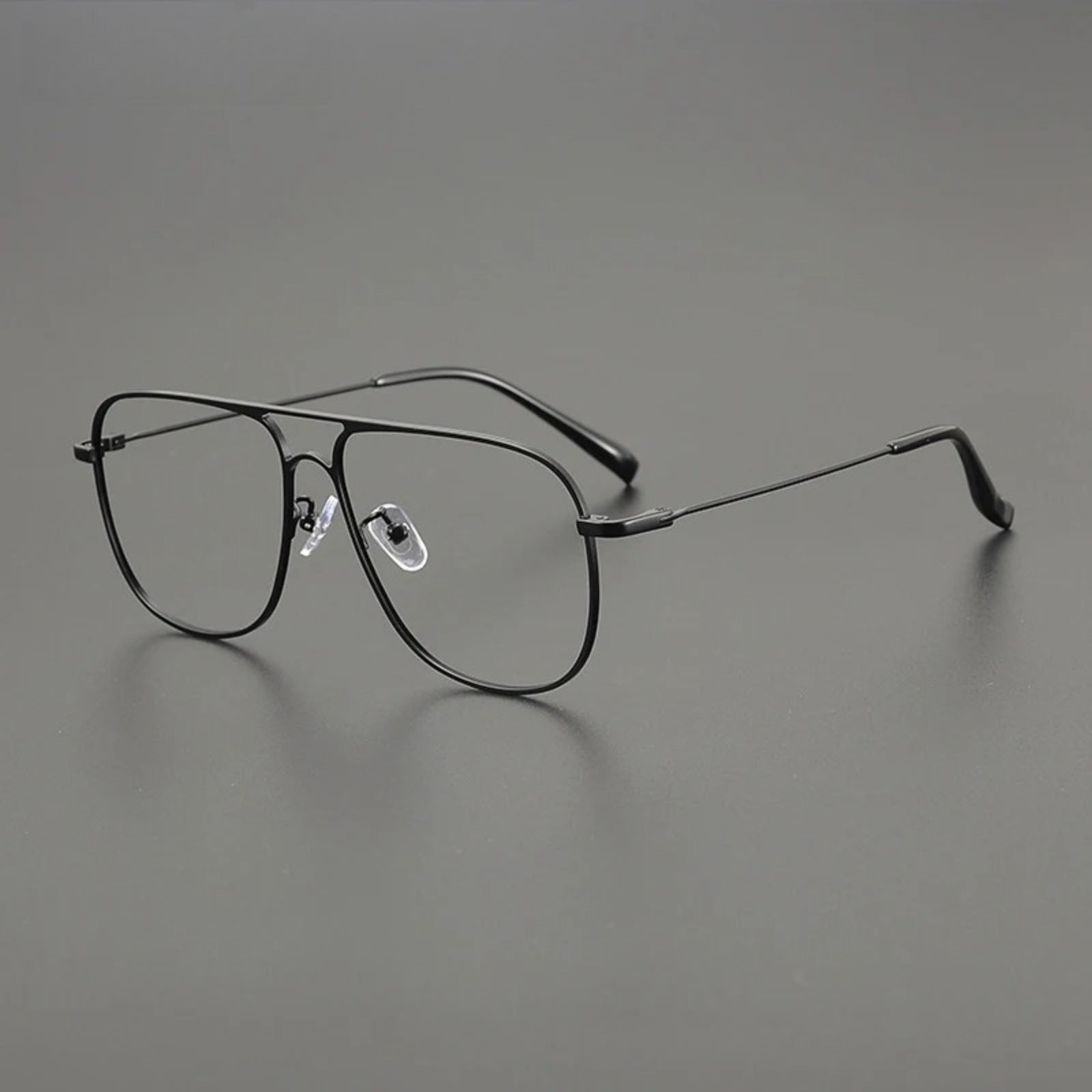 Titanium Oversized Pilot Eyeglasses | Ultra-Light Retro Optical Frames – CINILY UK - Black