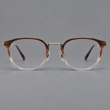 Retro soft square eyeglasses in acetate and titanium with a curved bridge and slender temples in Brown Gradient / Light Gunmetal, front view temple detail