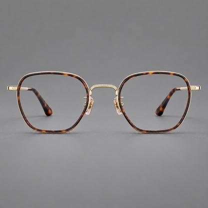 Soft square eyeglasses in acetate and titanium with slim rims and a finely engraved metal bridge in Tortoiseshell / Gold, front view side view