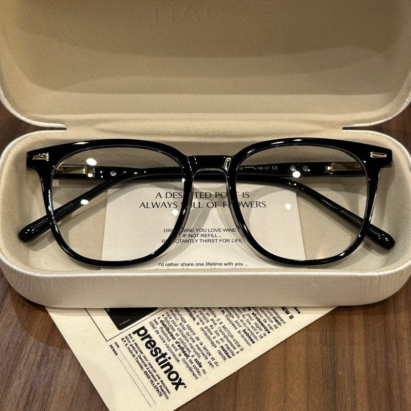 Oversized Rounded Eyeglass Frames with a Smooth Brow, Brown, Gray, Bla - Black