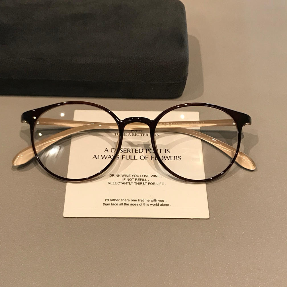 Compact Oval Eyeglass Frames with a Smooth Finish, Cream Brown - Cream Brown