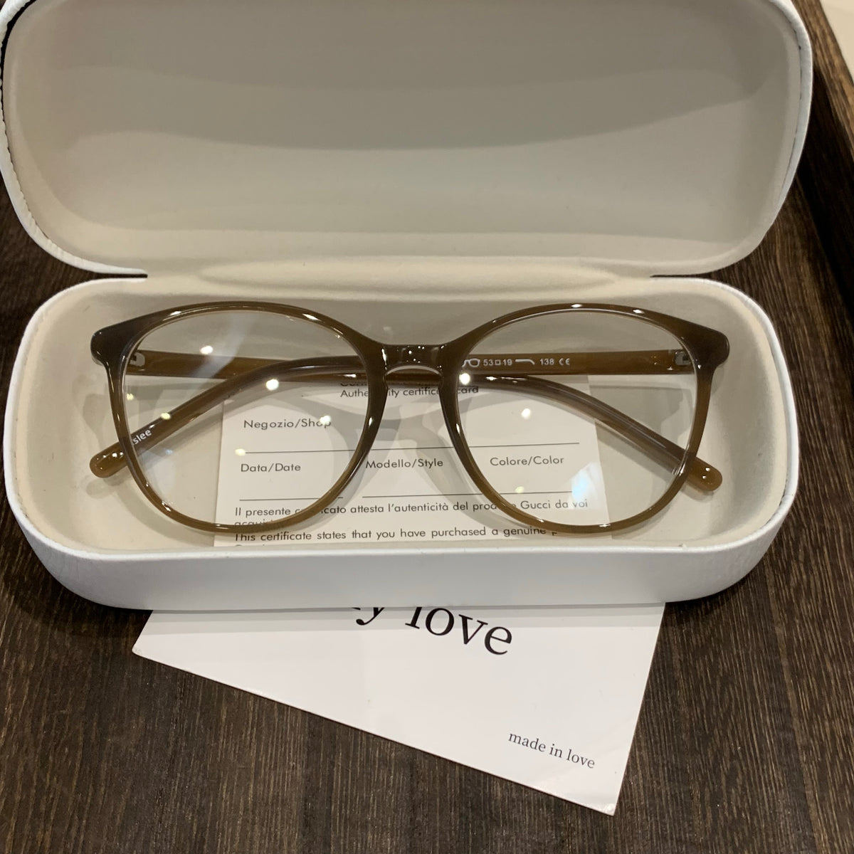 Rounded Square Eyeglass Frames with Slim Temples and Corner Accents, Five Colors