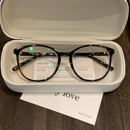 Rounded Square Eyeglass Frames with Slim Temples and Corner Accents, F
