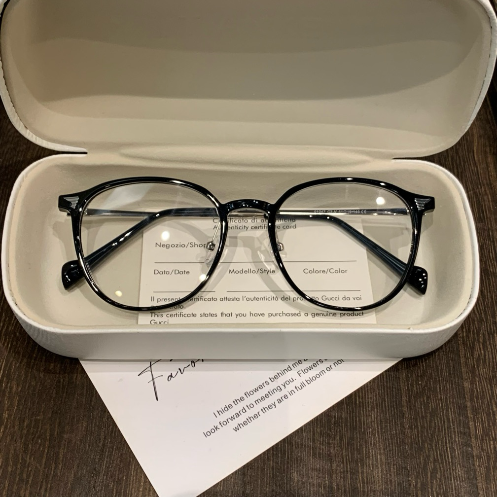 Round Eyeglass Frames with Slender Rims and Temples, Tortoiseshell, Bl - Black