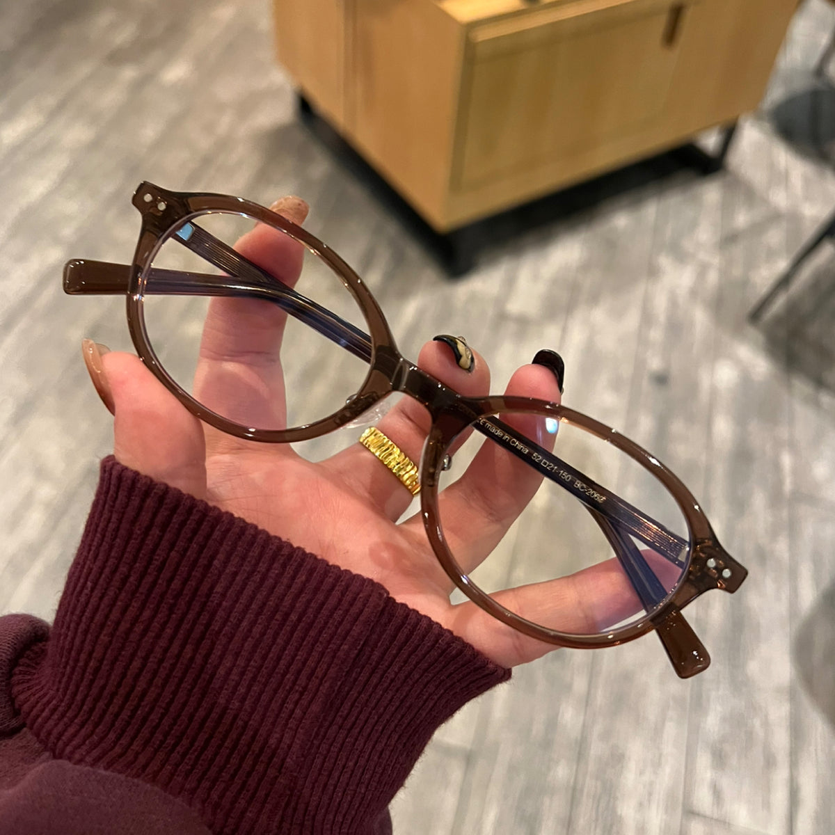 Retro Rounded Square Eyeglass Frames with Broad Rims, Tortoiseshell