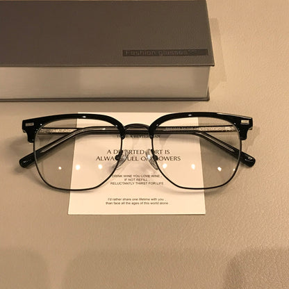 Retro Browline Eyeglass Frames with Corner Rivets, Tortoiseshell/Gold, lens detail