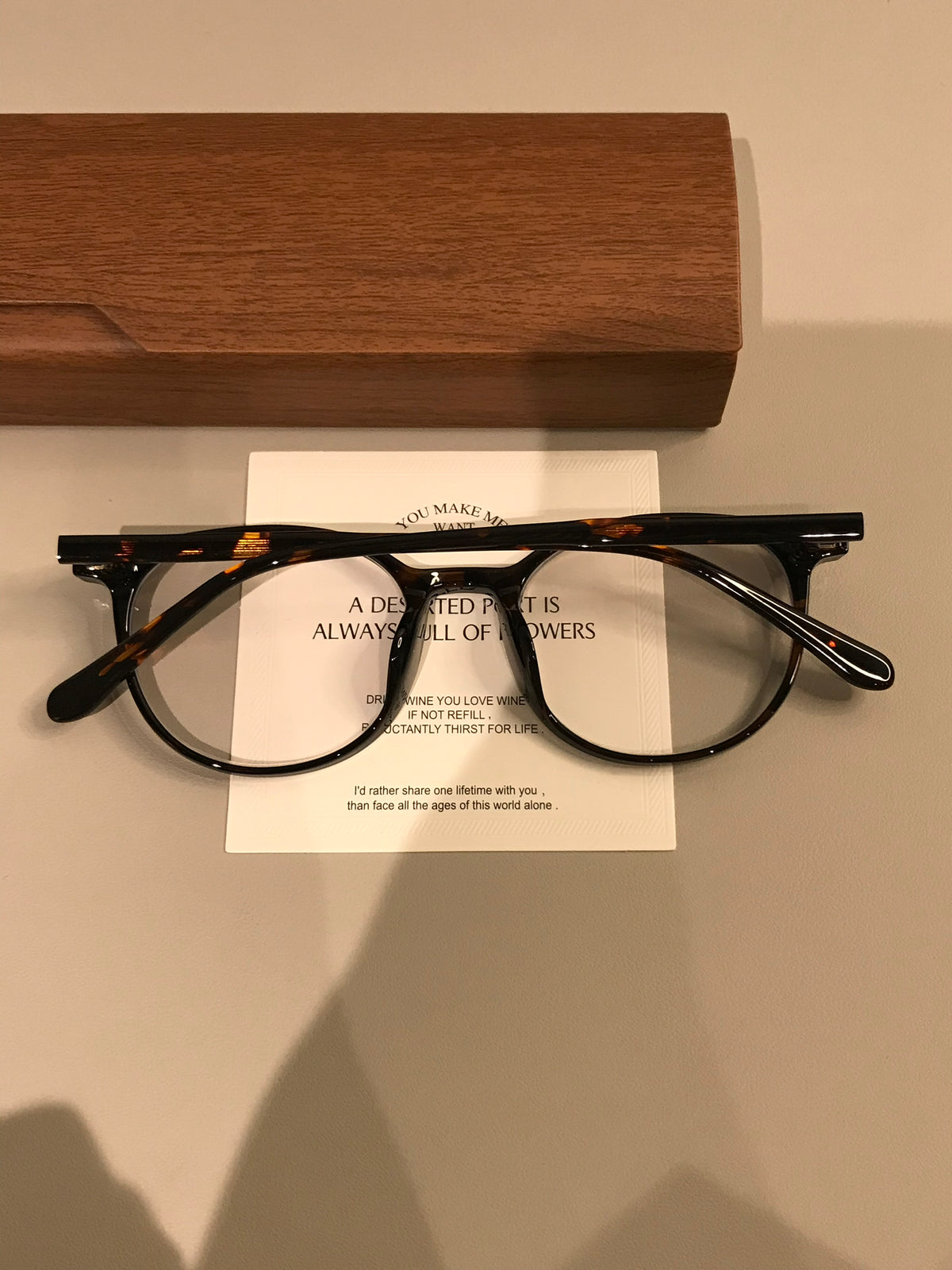 Retro Round Eyeglass Frames with a Keyhole-Style Bridge, Tortoiseshell or Black