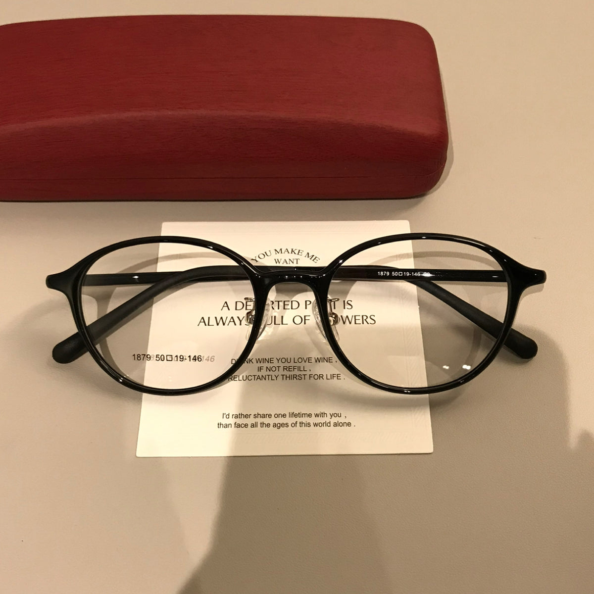Round Eyeglass Frames with Broad Temples and Corner Studs, Black, Tort - Black